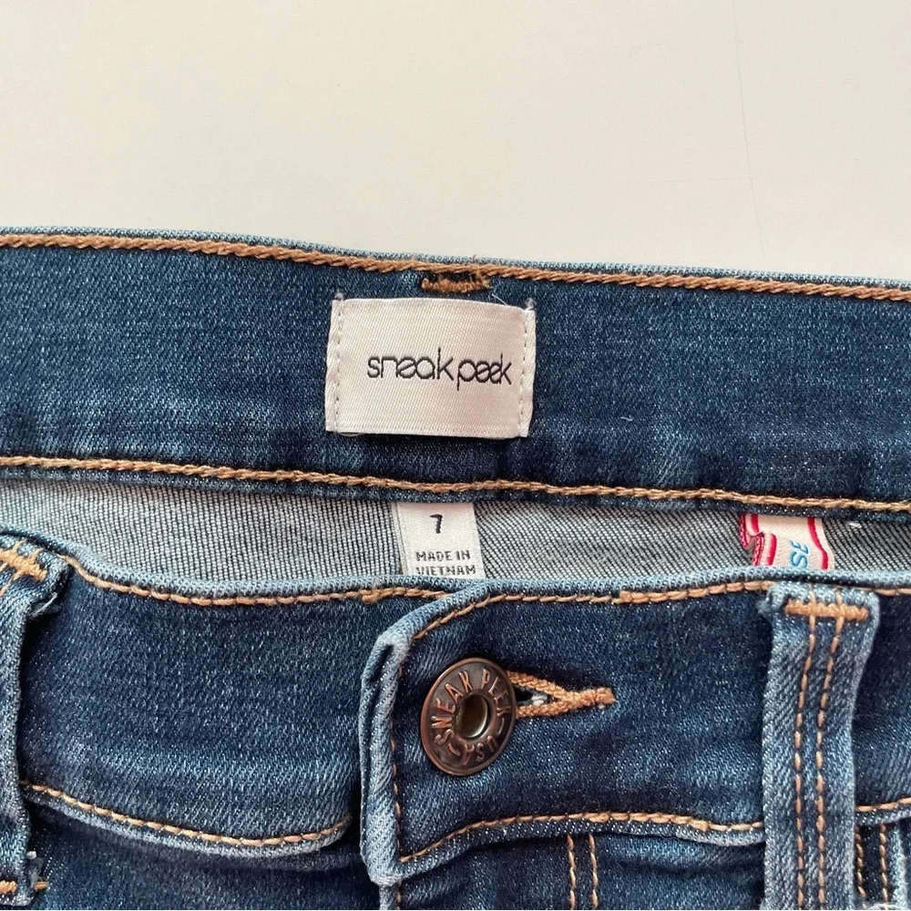 SNEAK PEEK Mid Rise Stretch Skinny Denim Distressed Blue Jeans Frayed Hem Size 7 - Picture 9 of 9